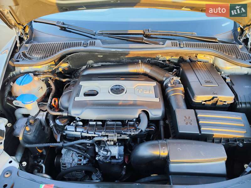 Универсал Skoda Octavia 2012 в Львове