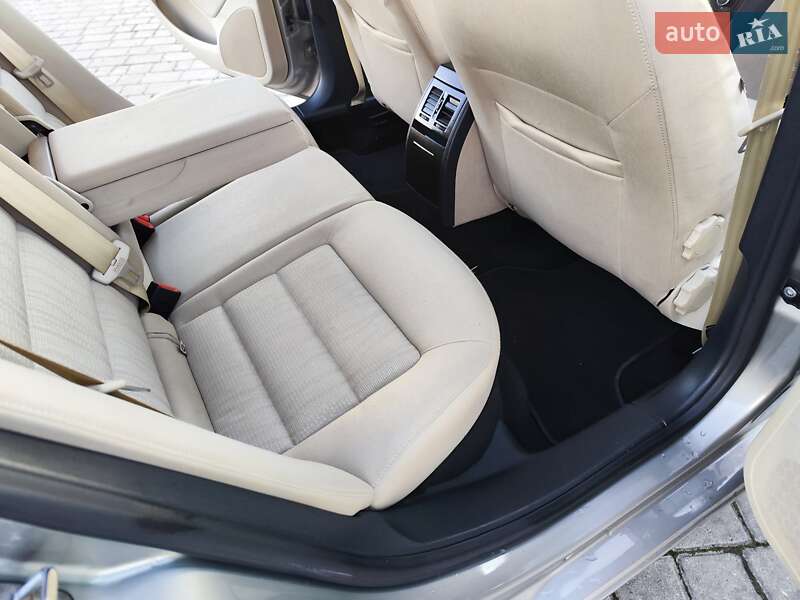 Универсал Skoda Octavia 2012 в Львове