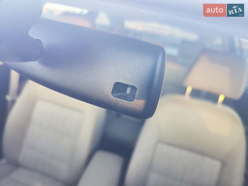 Универсал Skoda Octavia 2012 в Львове