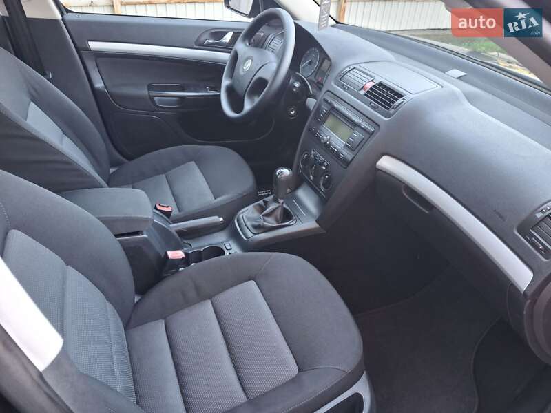 Универсал Skoda Octavia 2008 в Черновцах