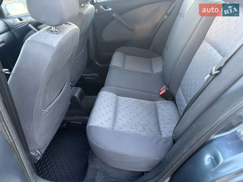 Лифтбек Skoda Octavia 2005 в Мукачево фото 6 Лифтбек Skoda Octavia 2005 в Мукачево