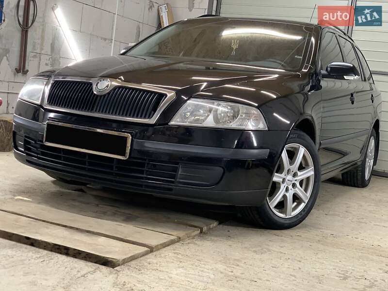 Универсал Skoda Octavia 2008 в Сваляве