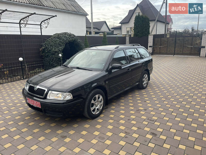 Универсал Skoda Octavia 2008 в Гайсине