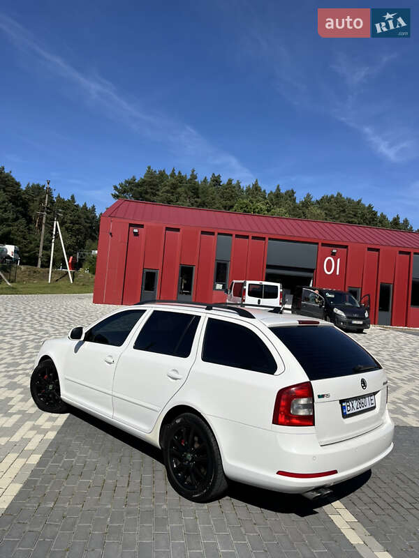 Универсал Skoda Octavia 2010 в Львове