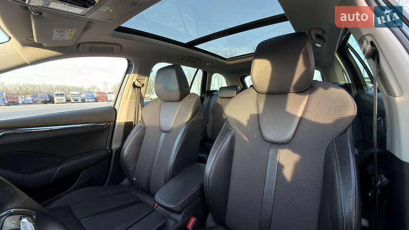 Универсал Skoda Octavia 2021 в Умани