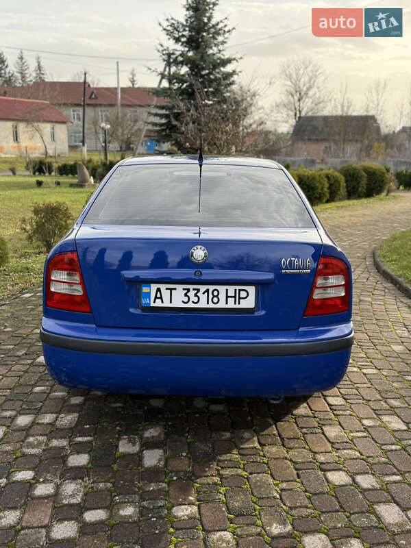 Лифтбек Skoda Octavia 2004 в Городенке