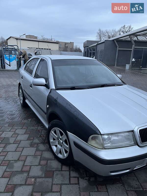 Лифтбек Skoda Octavia 1999 в Запорожье фото 3 Лифтбек Skoda Octavia 1999 в Запорожье
