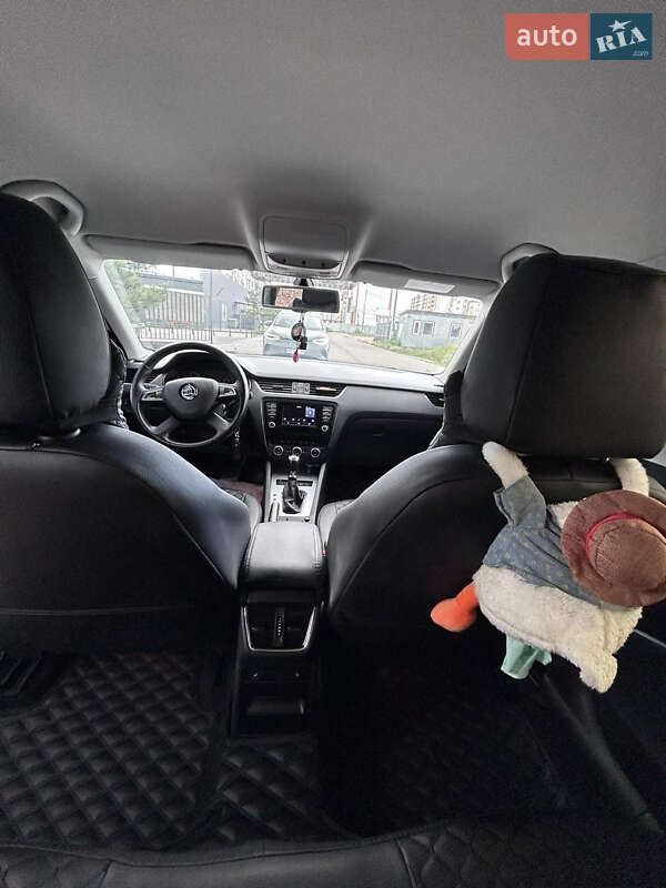 Лифтбек Skoda Octavia 2013 в Киеве фото 4 Лифтбек Skoda Octavia 2013 в Киеве