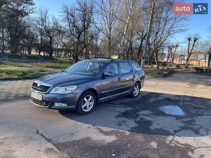 Универсал Skoda Octavia 2011 в Коростене фото 2 Универсал Skoda Octavia 2011 в Коростене