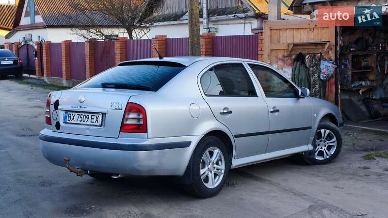 Лифтбек Skoda Octavia 2006 в Изяславе