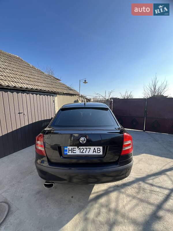 Лифтбек Skoda Octavia 2006 в Вознесенске