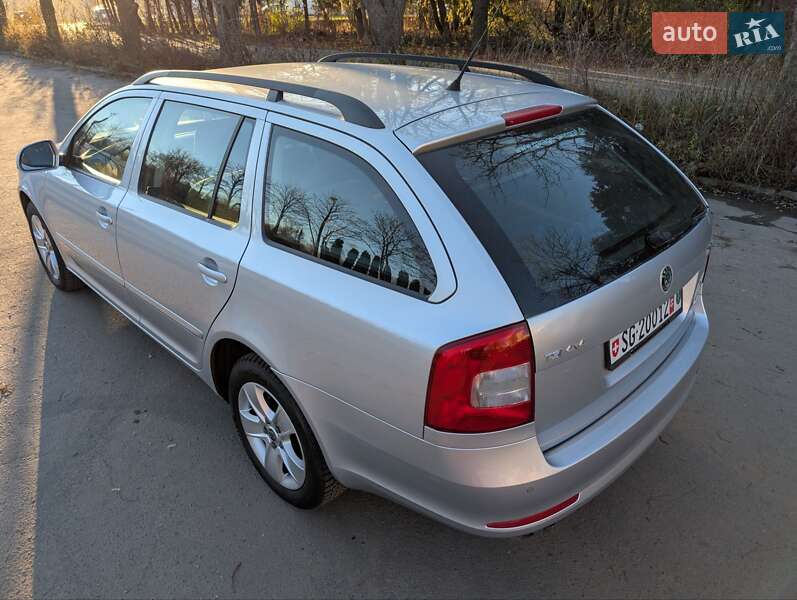 Универсал Skoda Octavia 2010 в Луцке