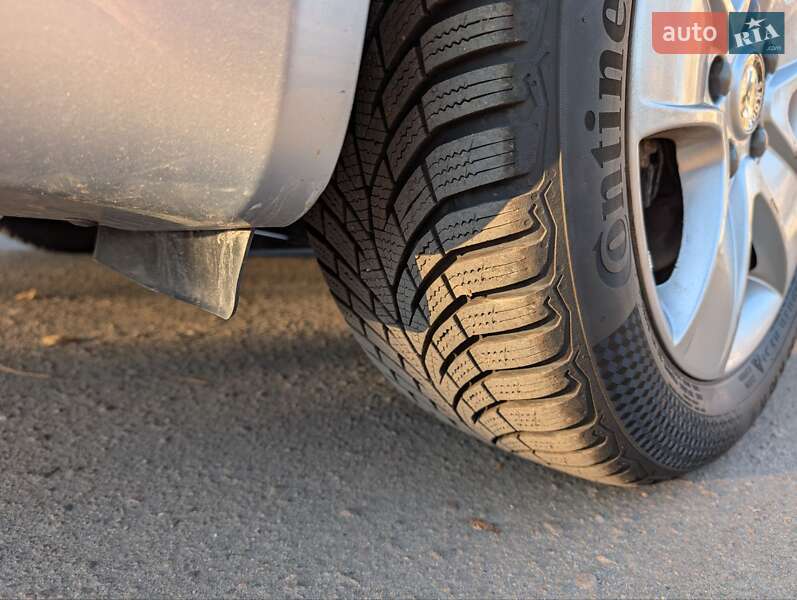 Универсал Skoda Octavia 2010 в Луцке