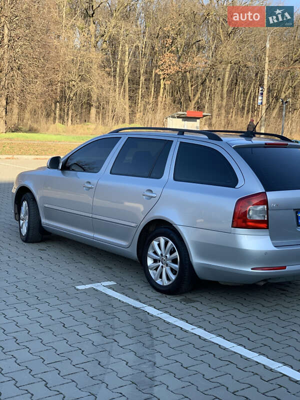 Універсал Skoda Octavia 2010 в Вінниці