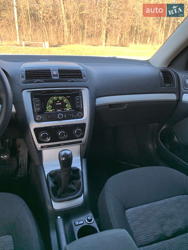 Універсал Skoda Octavia 2010 в Вінниці
