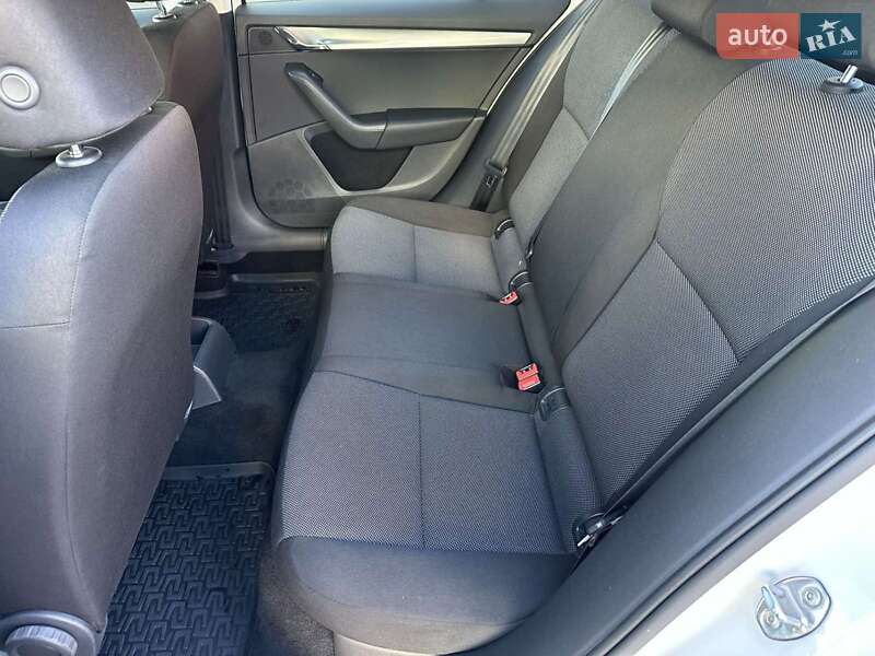 Лифтбек Skoda Octavia 2016 в Киеве