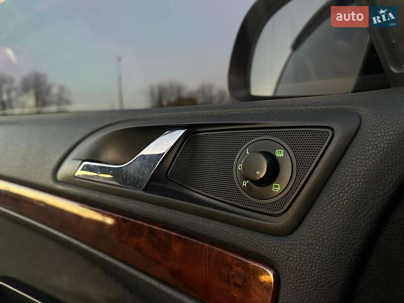 Лифтбек Skoda Octavia 2009 в Житомире