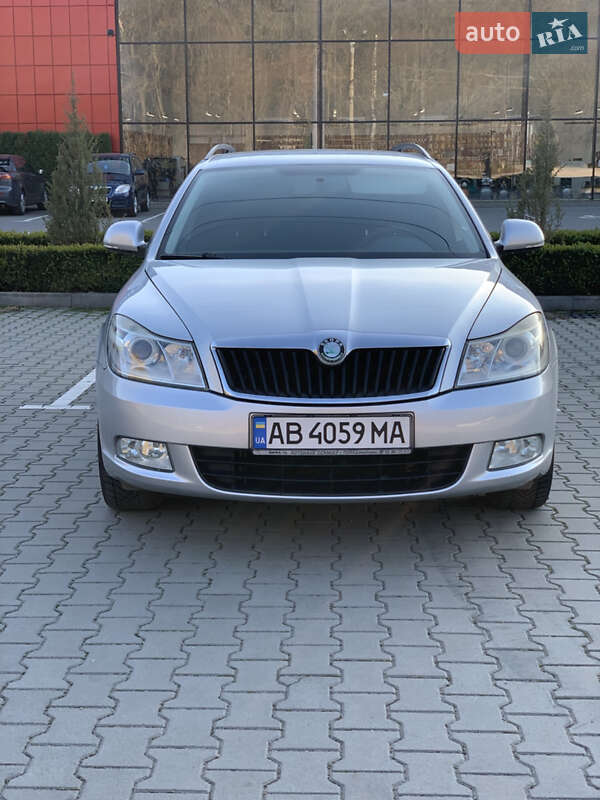 Універсал Skoda Octavia 2010 в Вінниці