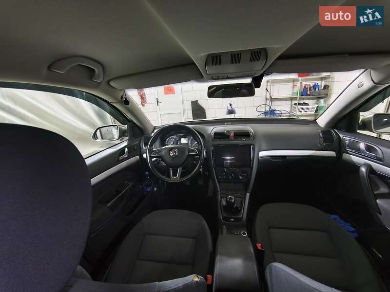 Універсал Skoda Octavia 2005 в Охтирці