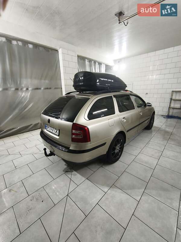 Універсал Skoda Octavia 2005 в Охтирці