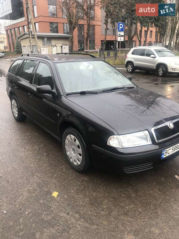 Универсал Skoda Octavia 2009 в Львове фото Универсал Skoda Octavia 2009 в Львове