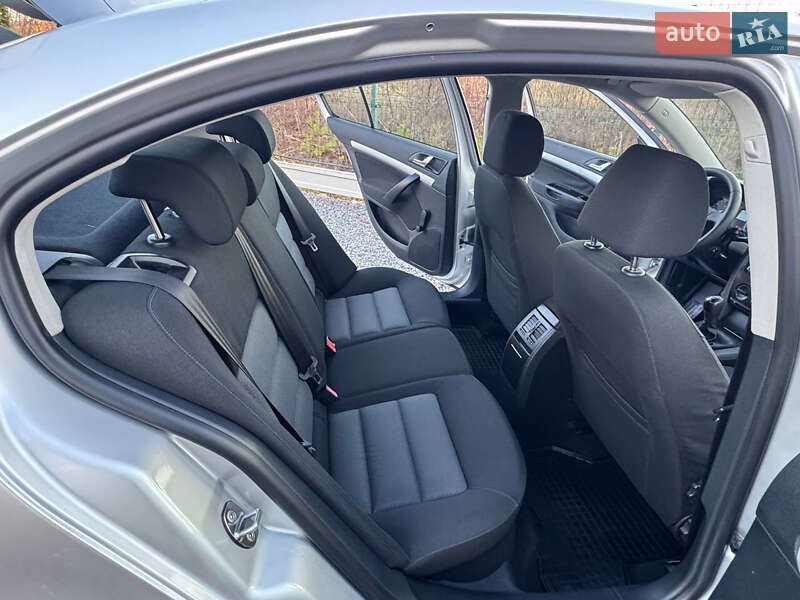 Лифтбек Skoda Octavia 2007 в Дрогобыче