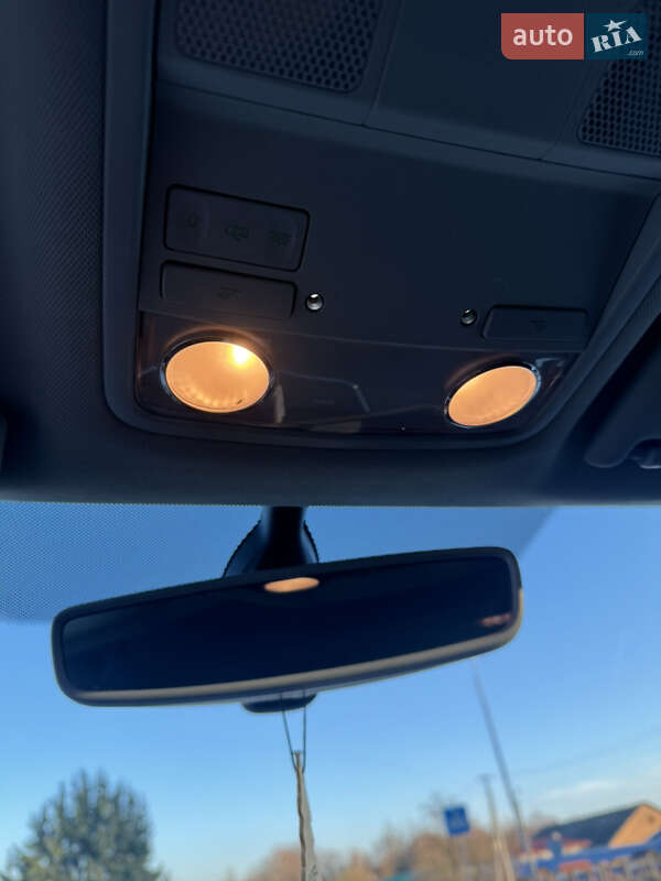 Универсал Skoda Octavia 2016 в Львове