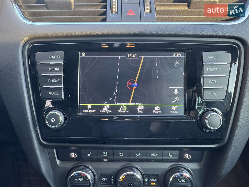 Универсал Skoda Octavia 2016 в Львове