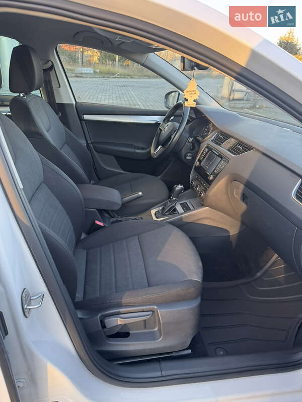 Универсал Skoda Octavia 2016 в Львове