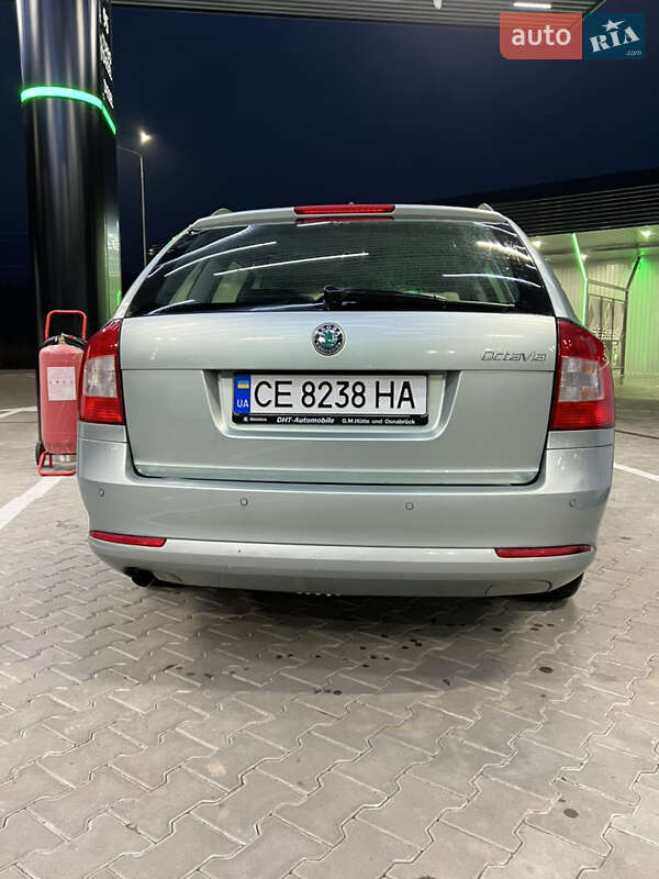Универсал Skoda Octavia 2011 в Черновцах
