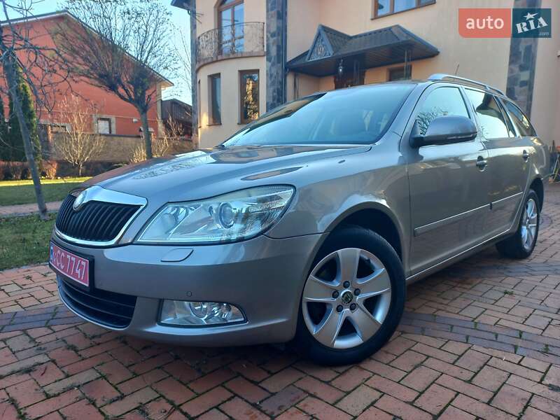 Skoda Octavia 2011 Skoda Octavia 2011