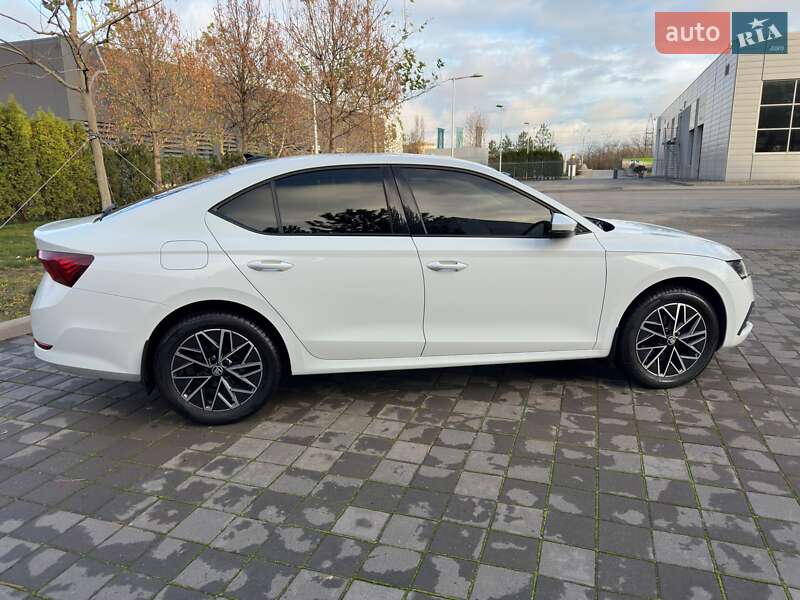 Лифтбек Skoda Octavia 2020 в Кривом Роге