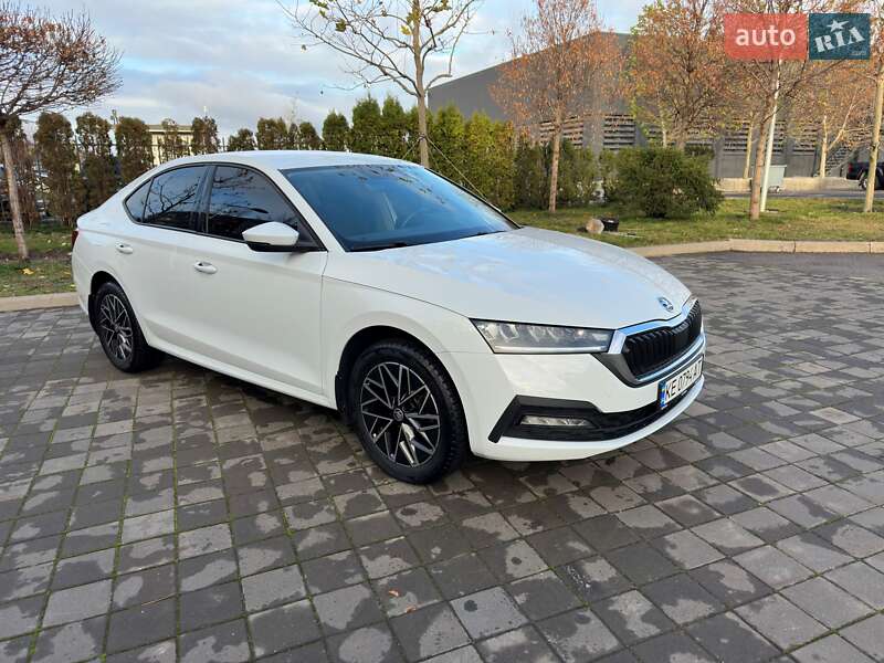 Лифтбек Skoda Octavia 2020 в Кривом Роге