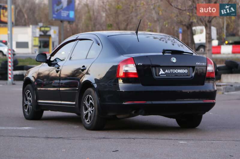 Лифтбек Skoda Octavia 2010 в Киеве фото 5 Лифтбек Skoda Octavia 2010 в Киеве