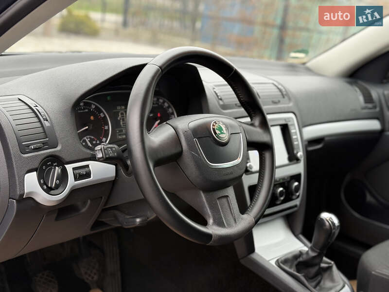 Универсал Skoda Octavia 2009 в Луцке фото 18 Универсал Skoda Octavia 2009 в Луцке