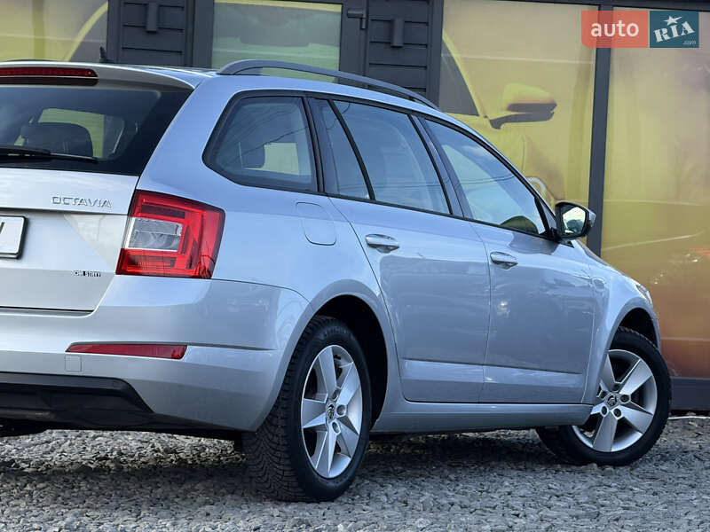Универсал Skoda Octavia 2014 в Стрые