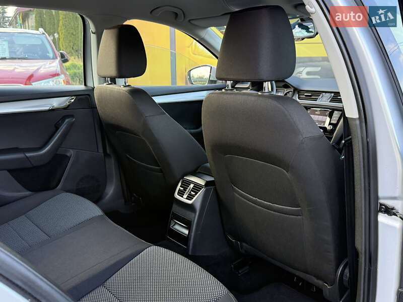 Универсал Skoda Octavia 2014 в Стрые