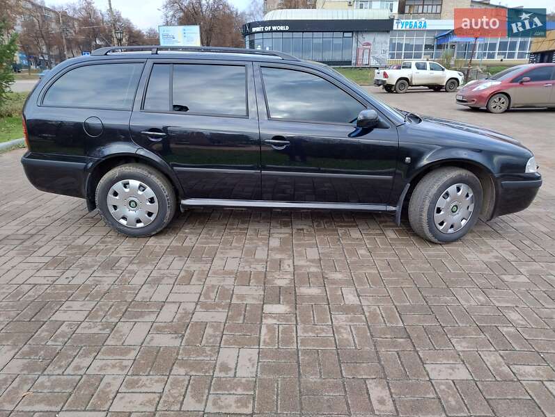 Универсал Skoda Octavia 2003 в Сумах