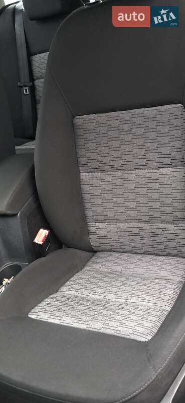 Универсал Skoda Octavia 2010 в Желтых Водах