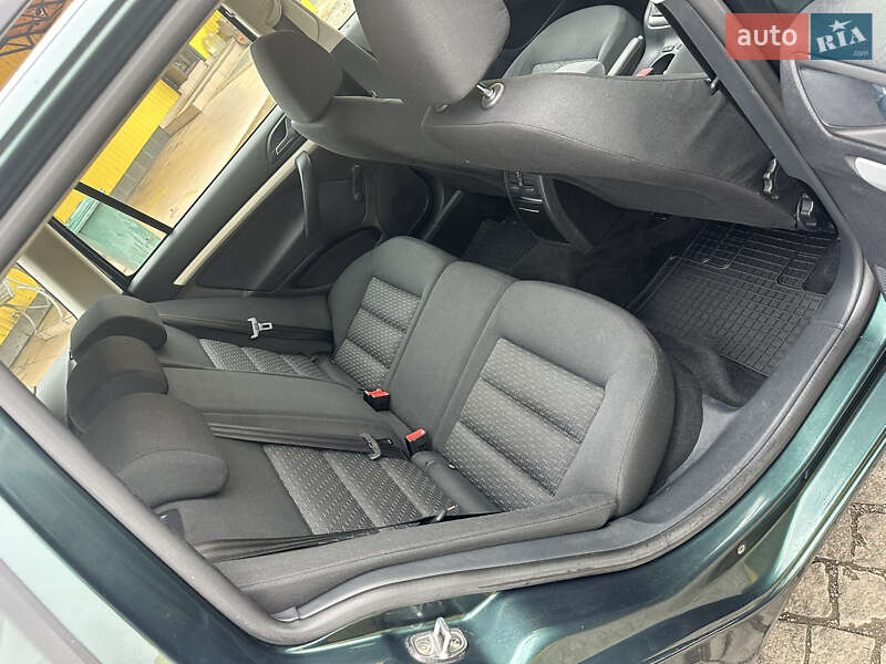 Универсал Skoda Octavia 2006 в Гайвороне