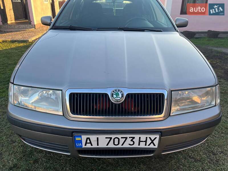 Лифтбек Skoda Octavia 2007 в Березане