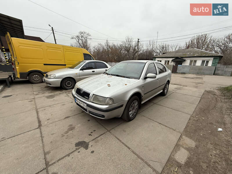 Лифтбек Skoda Octavia 2000 в Козельце