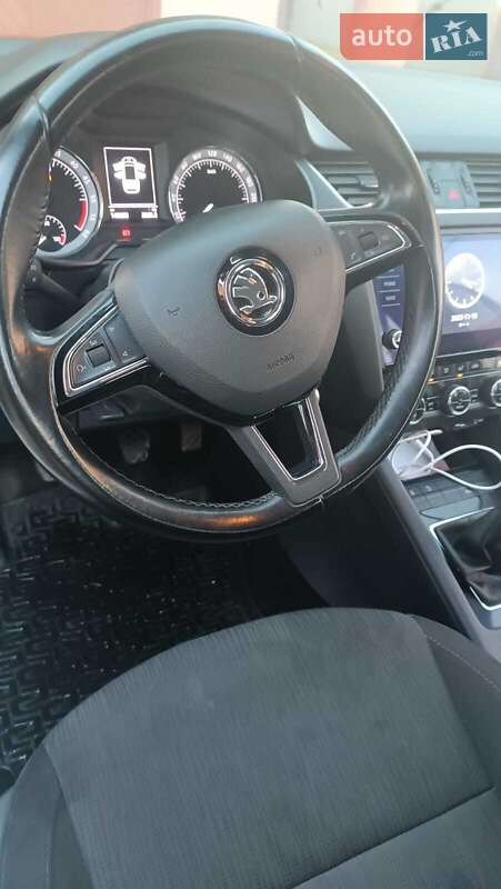 Универсал Skoda Octavia 2017 в Ужгороде фото 13 Универсал Skoda Octavia 2017 в Ужгороде
