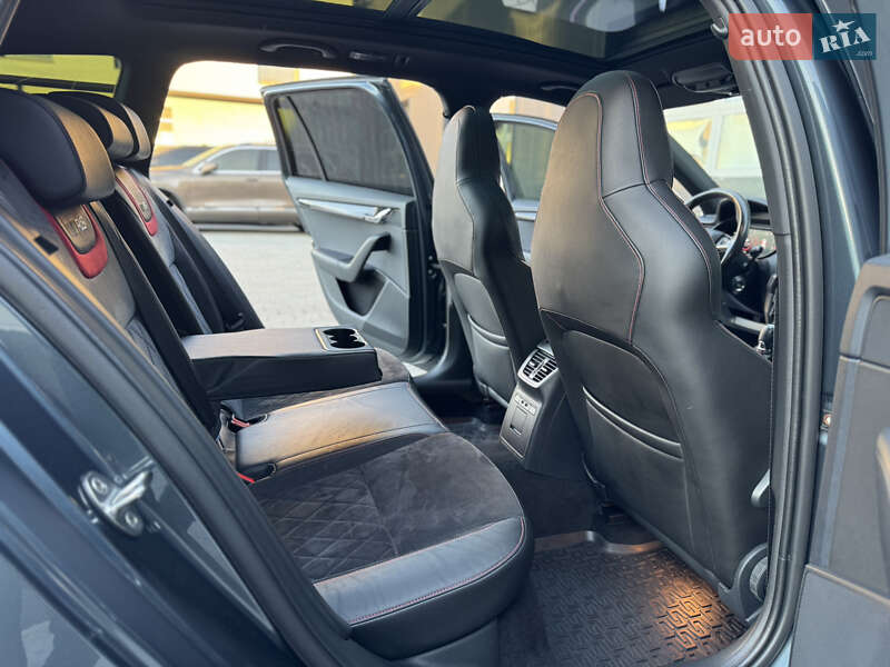 Универсал Skoda Octavia 2019 в Мукачево