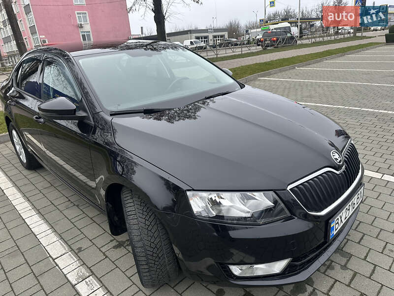 Лифтбек Skoda Octavia 2016 в Хмельницком
