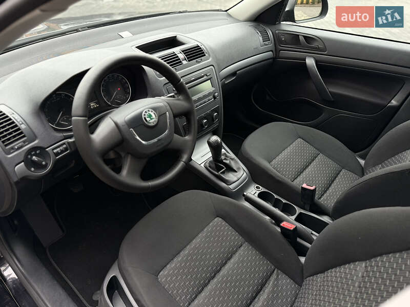 Универсал Skoda Octavia 2010 в Полтаве