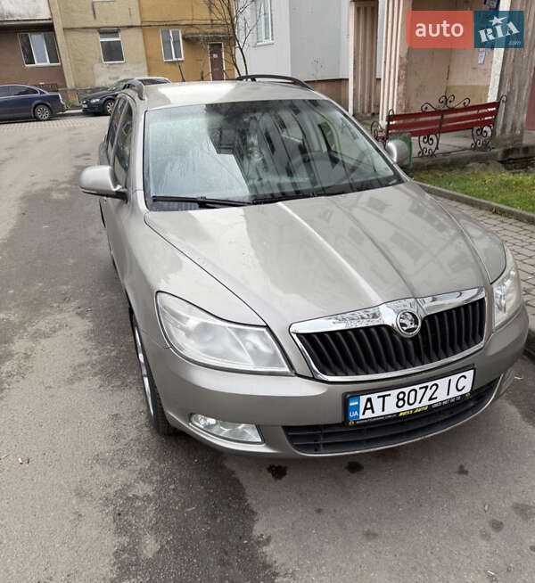 Универсал Skoda Octavia 2010 в Ивано-Франковске фото 3 Универсал Skoda Octavia 2010 в Ивано-Франковске