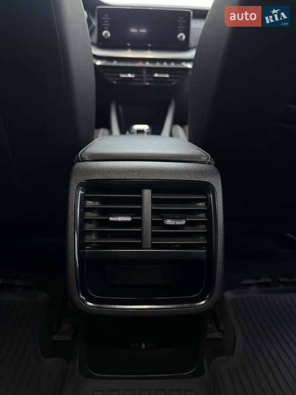 Лифтбек Skoda Octavia 2020 в Киеве