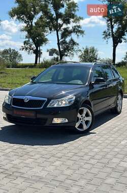 Универсал Skoda Octavia 2009 в Белогородке