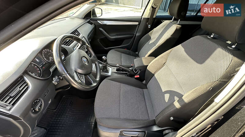 Универсал Skoda Octavia 2013 в Луцке